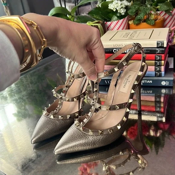 SOLD Valentino ROCKSTUD ANKLE STRAP PUMP 100 MM gold tone - Picture 13 of 14